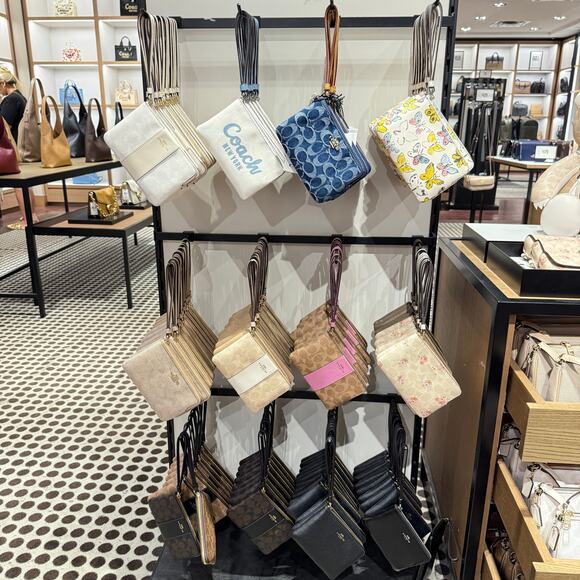 Last 1‼️Coach CZ452 Corner Zip Wristlet In Signature Denim - Picture 6 of 6